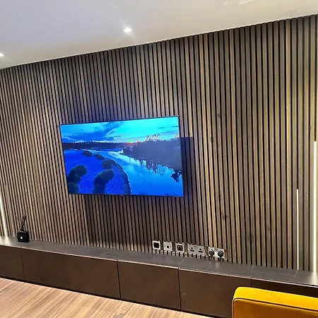 Luxury Modern *